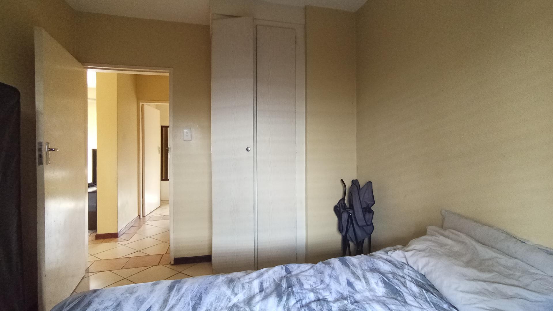 Bed Room 2 - 9 square meters of property in Sagewood