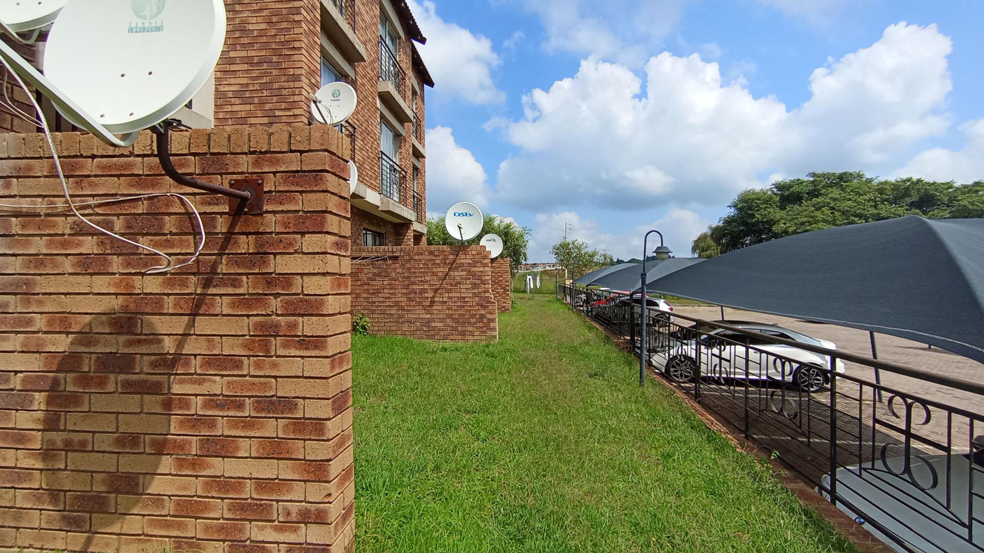 Backyard of property in Sagewood