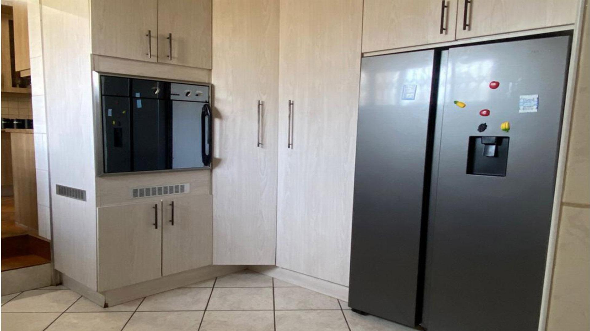 Kitchen of property in Witpoortjie