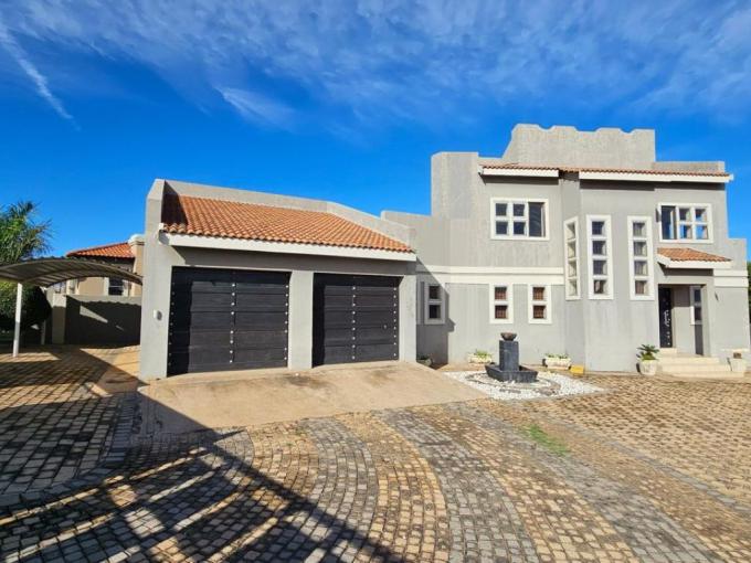 3 Bedroom House for Sale For Sale in Polokwane - MR627032