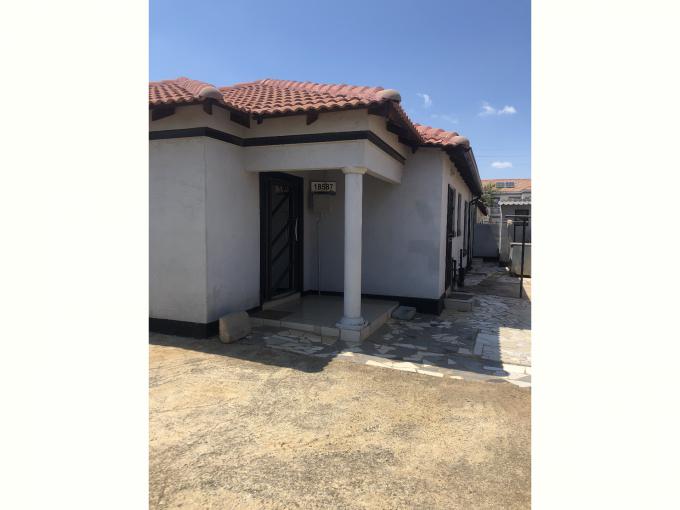 3 Bedroom House for Sale For Sale in Bram Fischerville - MR627064