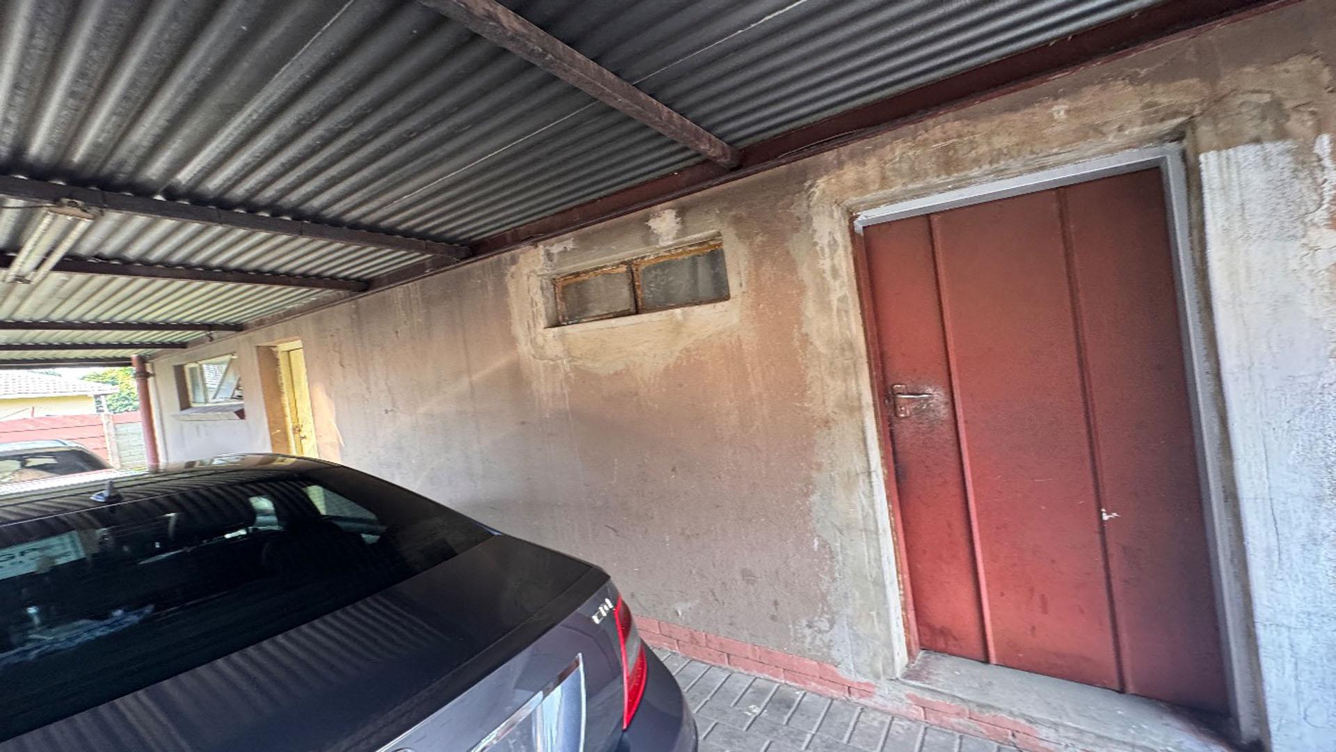 Front View of property in Kempton Park AH
