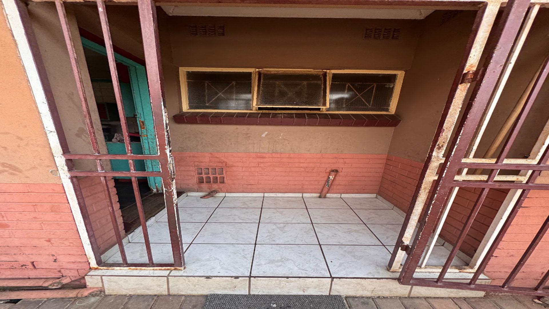 Front View of property in Kempton Park AH