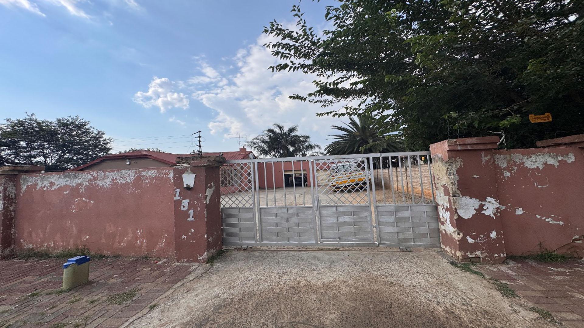 Front View of property in Kempton Park AH