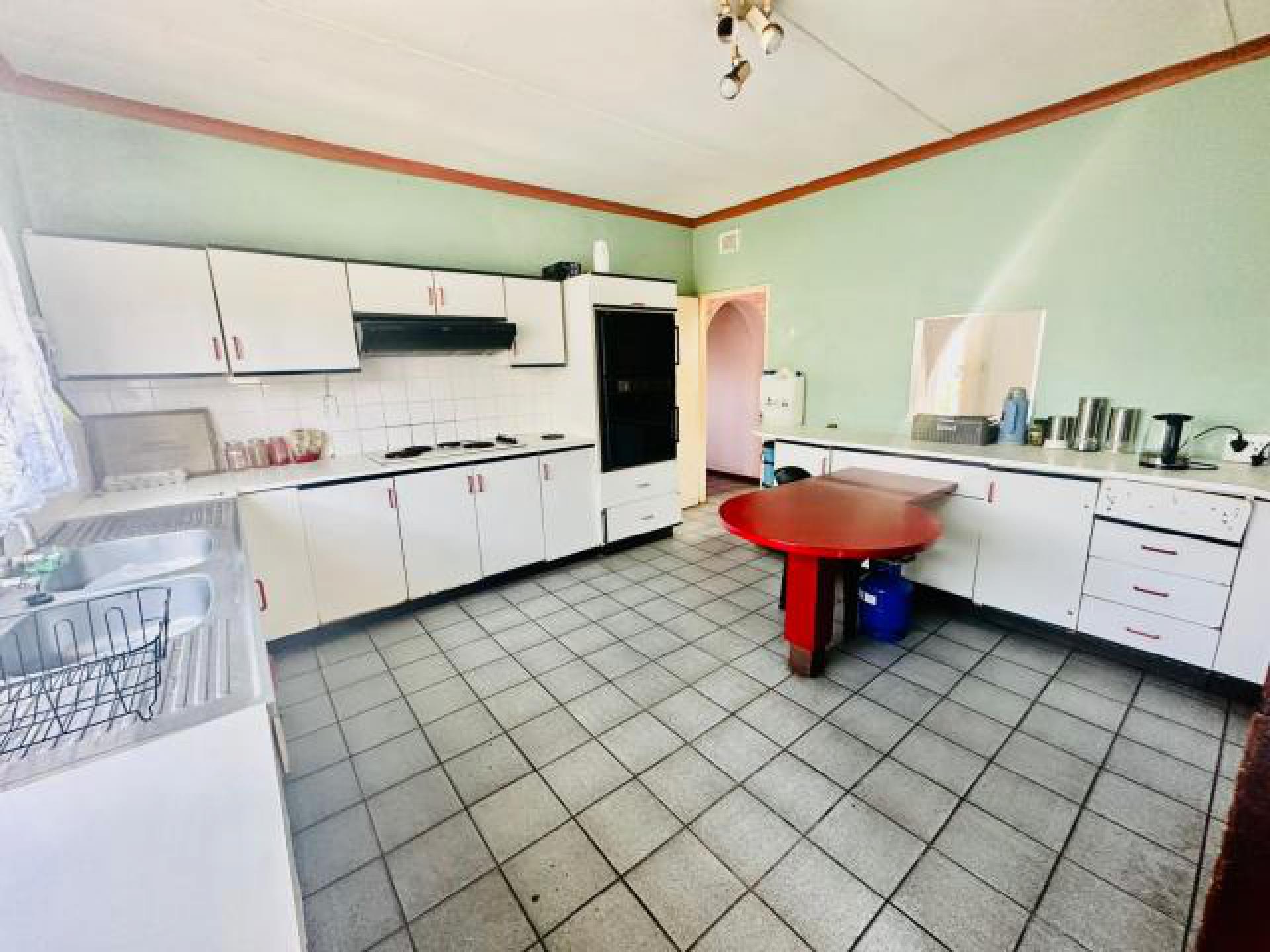 Kitchen of property in Esikhawini