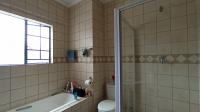 Bathroom 1 - 7 square meters of property in Noordwyk