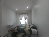 Bed Room 2 of property in Heidedal