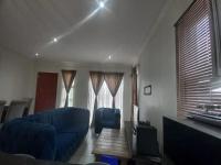 Lounges of property in Heidedal