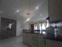 Kitchen of property in Heidedal