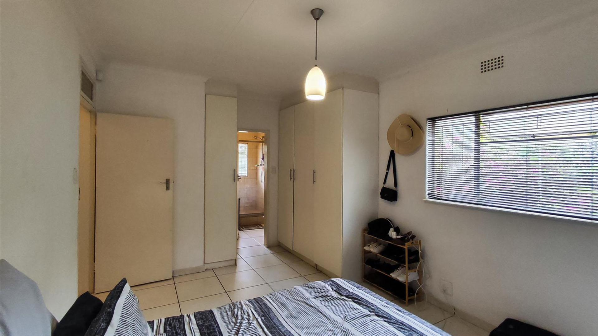 Main Bedroom - 17 square meters of property in Norkem park