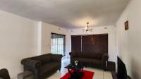 Lounges - 22 square meters of property in Norkem park