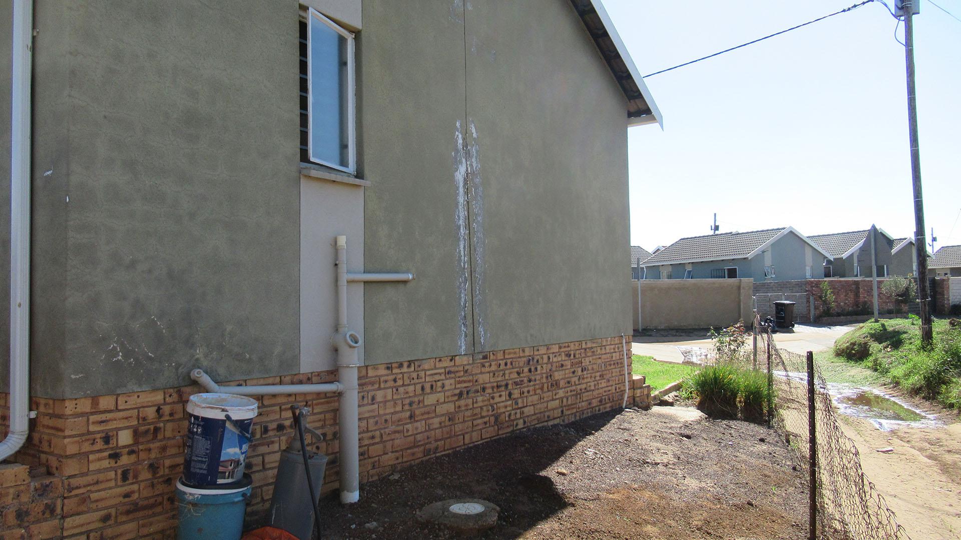 Backyard of property in Savanna City