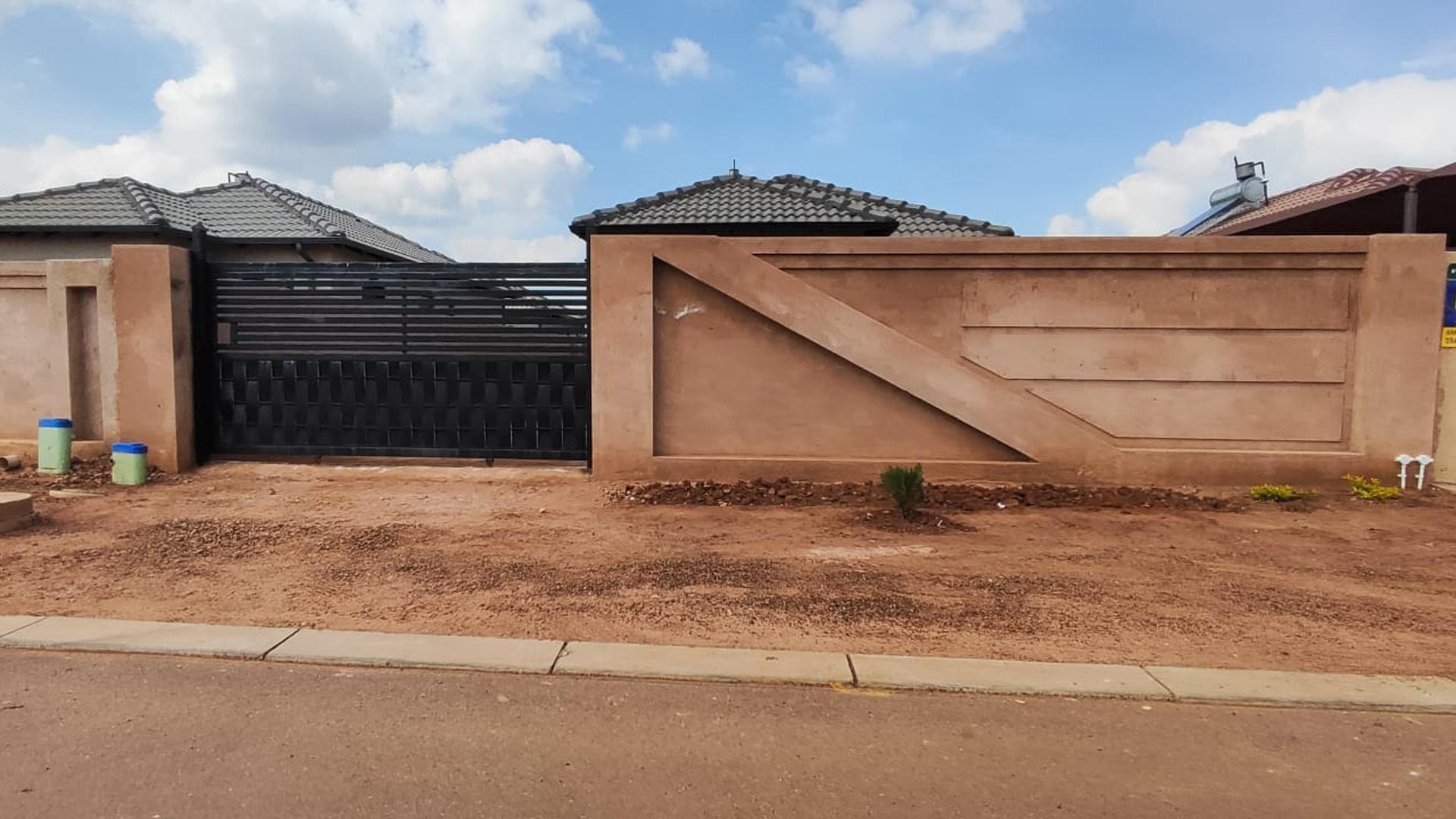 Front View of property in Soshanguve East