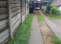 Front View of property in Lombardy East