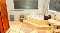 Main Bathroom of property in Delmas West
