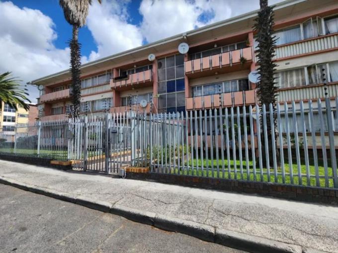 1 Bedroom Apartment for Sale For Sale in Parow Central - MR627476