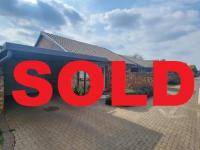 2 Bedroom 1 Bathroom Simplex for Sale for sale in Doornpoort