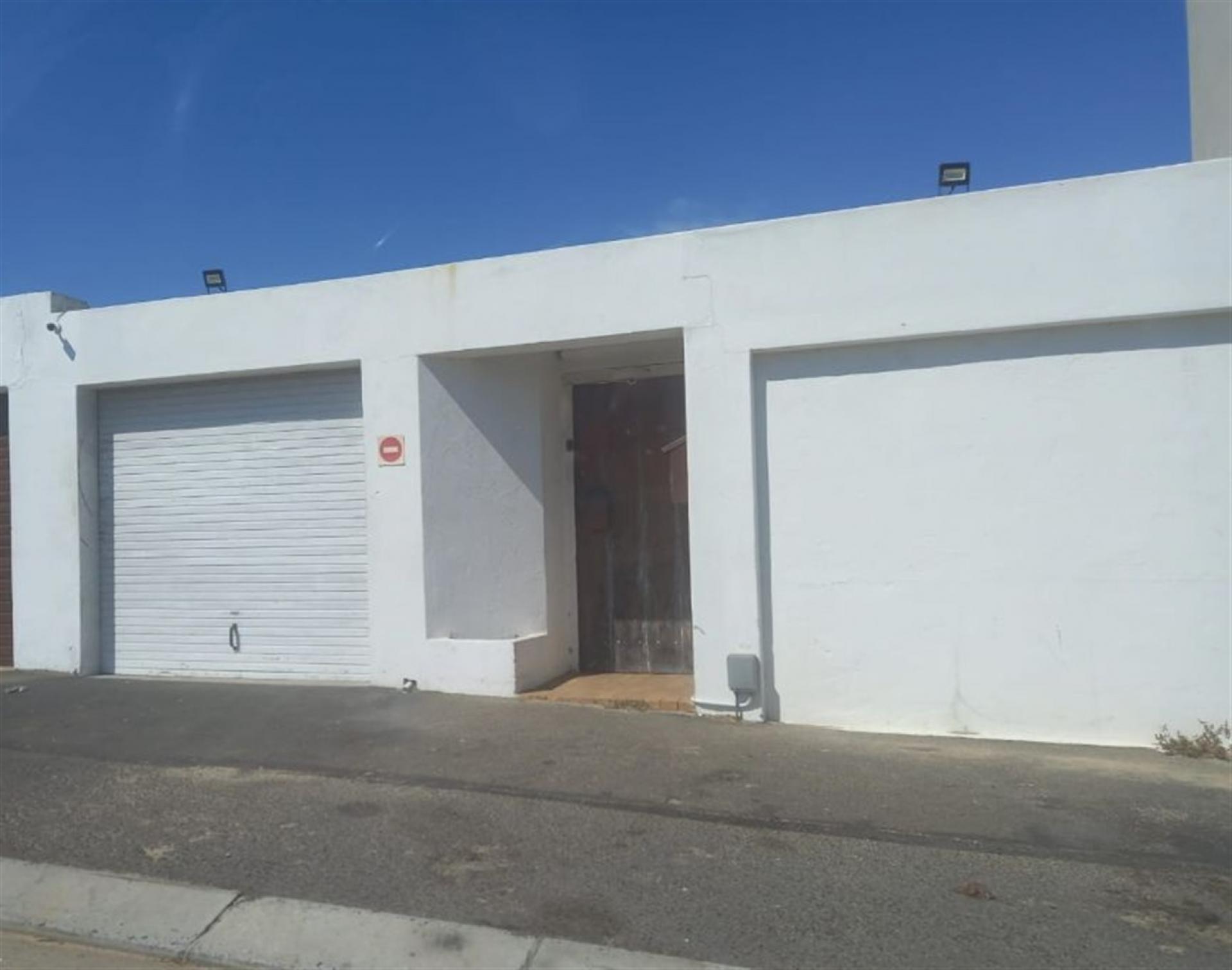 Front View of property in Rugby