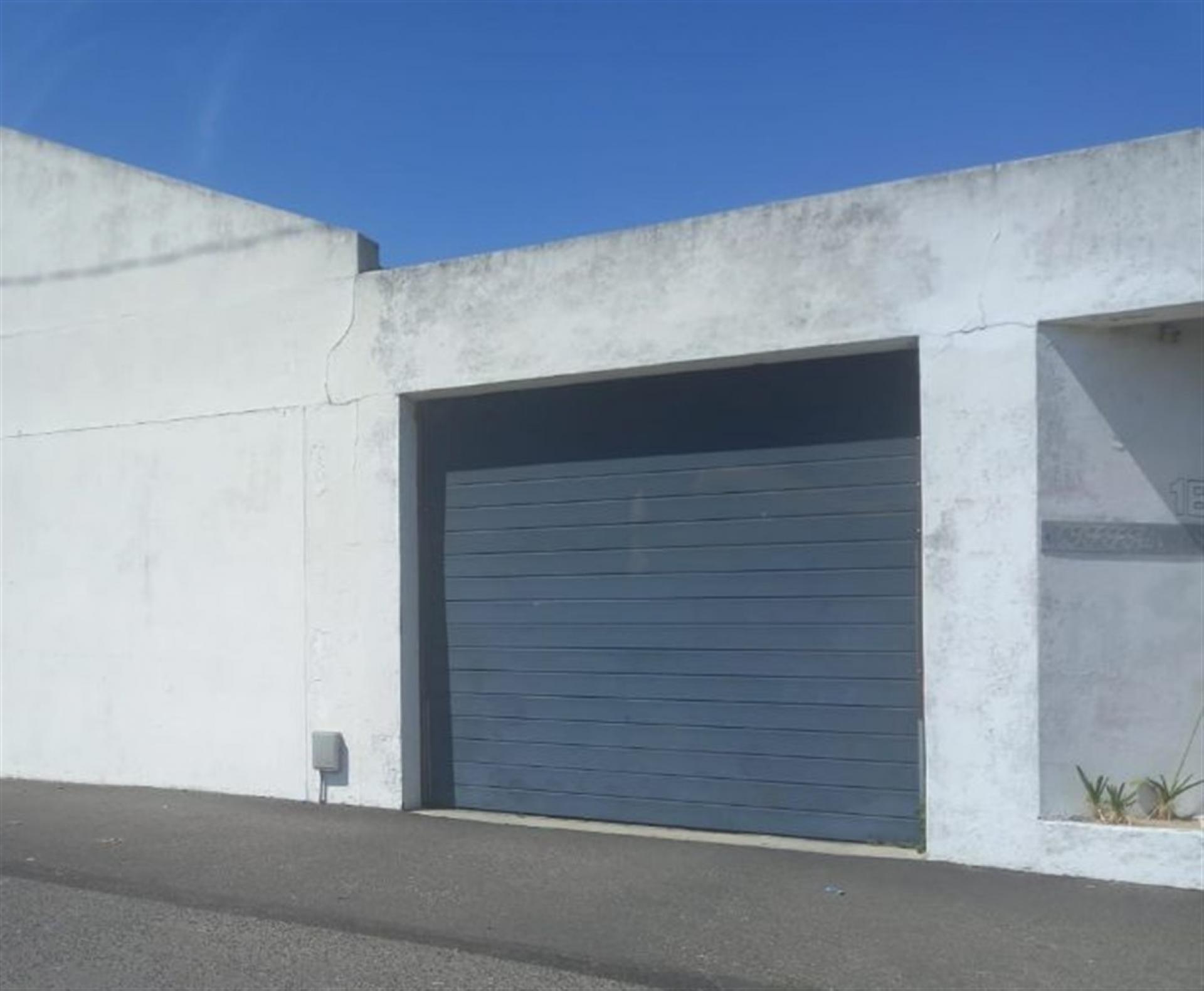 Front View of property in Rugby