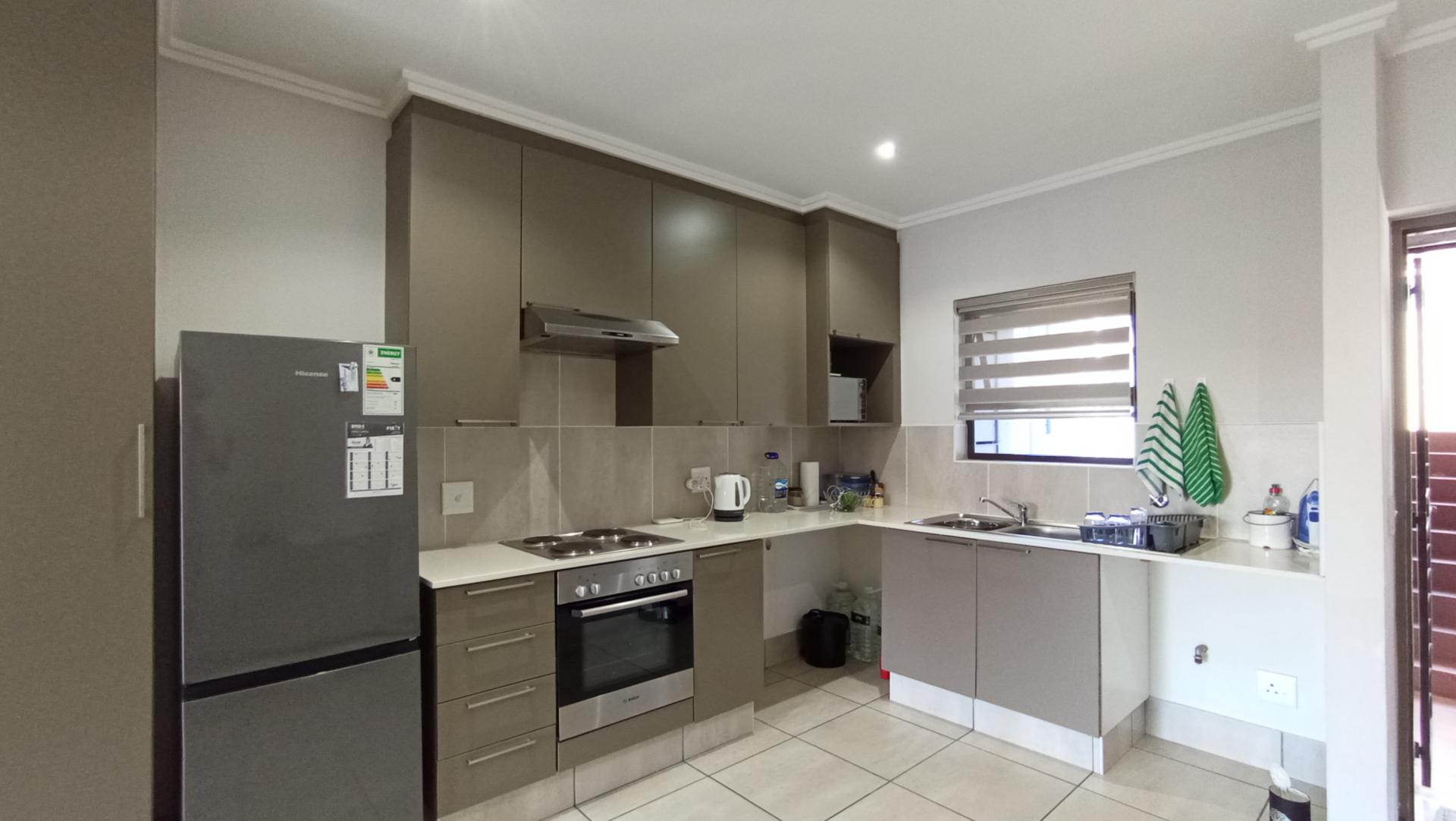 Kitchen - 9 square meters of property in Lone Hill