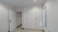 Bed Room 2 - 13 square meters of property in Lone Hill
