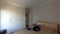 Bed Room 1 - 14 square meters of property in Lone Hill