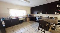 Kitchen - 14 square meters of property in Northwold