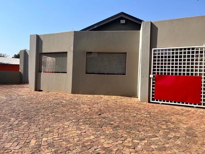 12 Bedroom Commercial for Sale For Sale in Rustenburg - MR627919