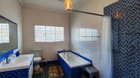 Main Bathroom - 11 square meters of property in Primrose Hill