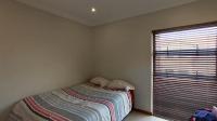 Bed Room 2 - 14 square meters of property in Glenmarais (Glen Marais)