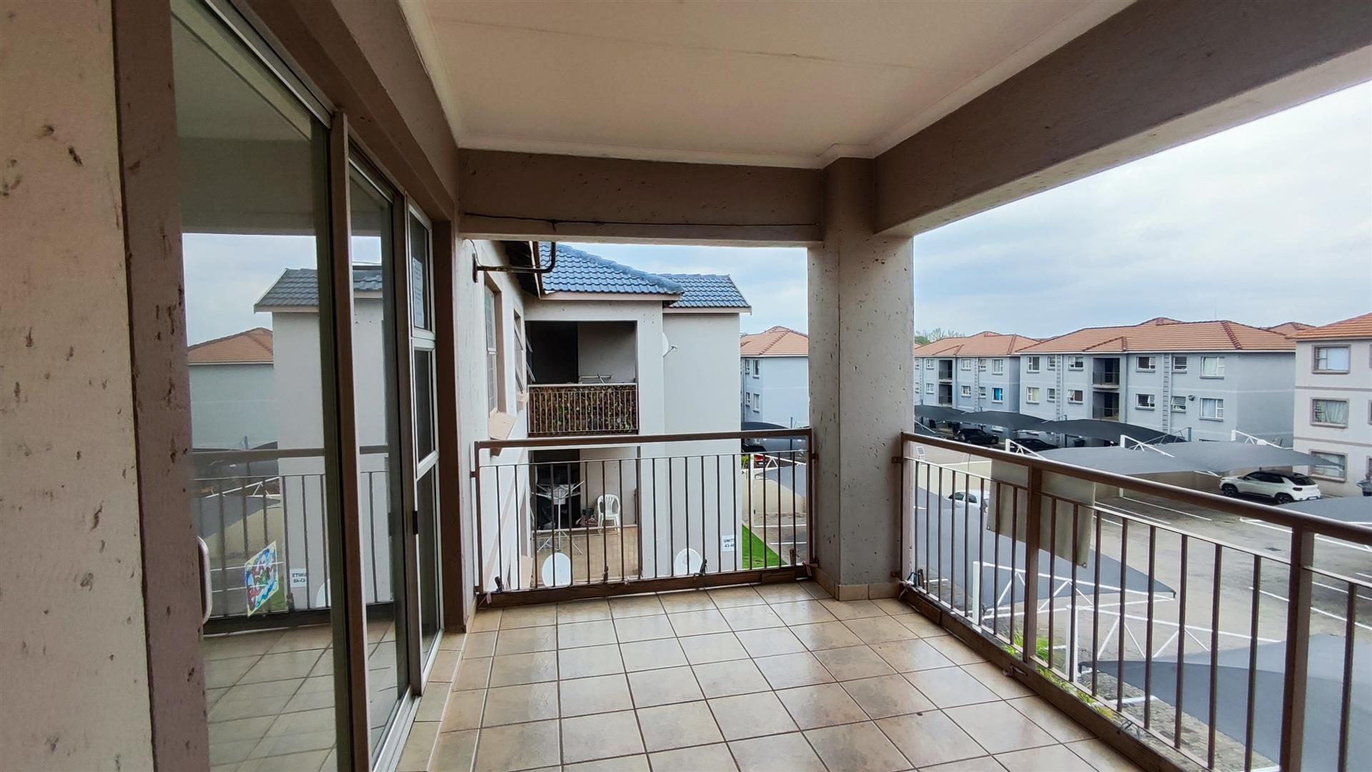 Balcony - 11 square meters of property in Bardene