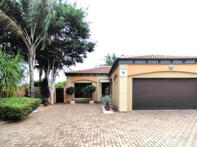 3 Bedroom Simplex for Sale For Sale in Polokwane - MR628078