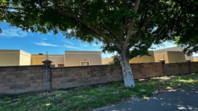SA Home Loans Sale in Execution 2 Bedroom House for Sale in Bardale Village - MR628143