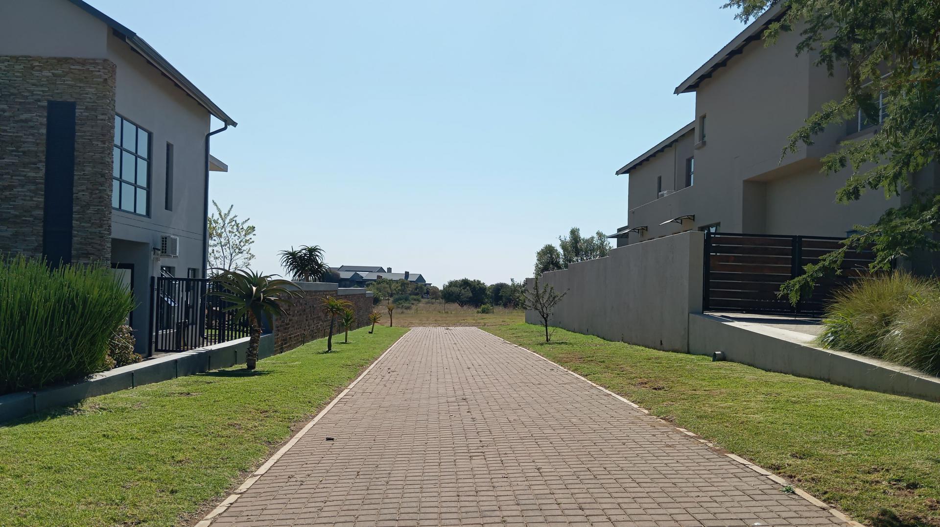 Front View of property in The Hills