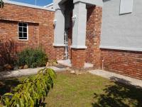 3 Bedroom 2 Bathroom House for Sale for sale in La Hoff