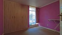 Bed Room 1 - 13 square meters of property in Robindale