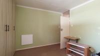 Bed Room 2 - 13 square meters of property in Robindale