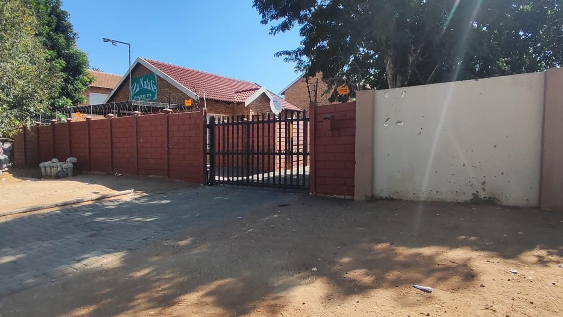 Front View of property in Rustenburg