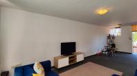 Lounges - 20 square meters of property in Birchleigh