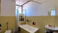 Bathroom 1 - 7 square meters of property in Birchleigh