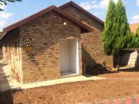  of property in Azaleapark