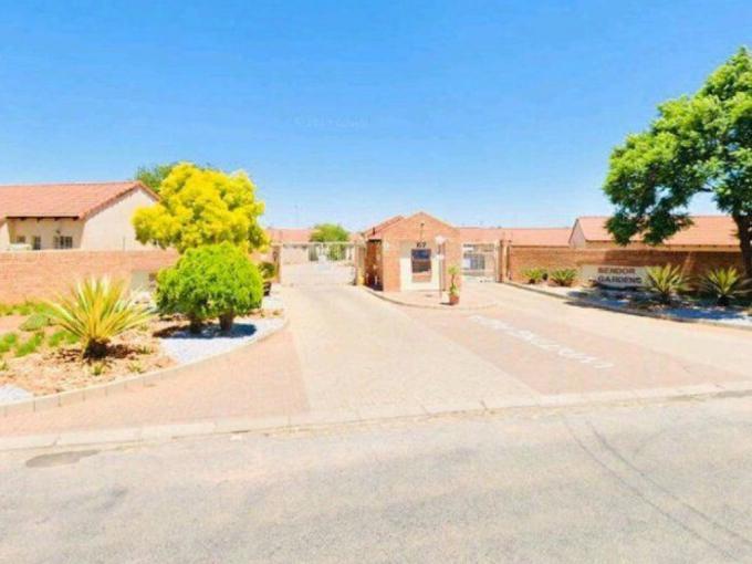 2 Bedroom Simplex for Sale For Sale in Bendor - MR628823
