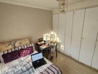  of property in Bendor