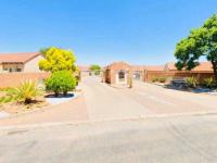 2 Bedroom 1 Bathroom Simplex for Sale for sale in Bendor