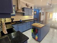 of property in Uvongo