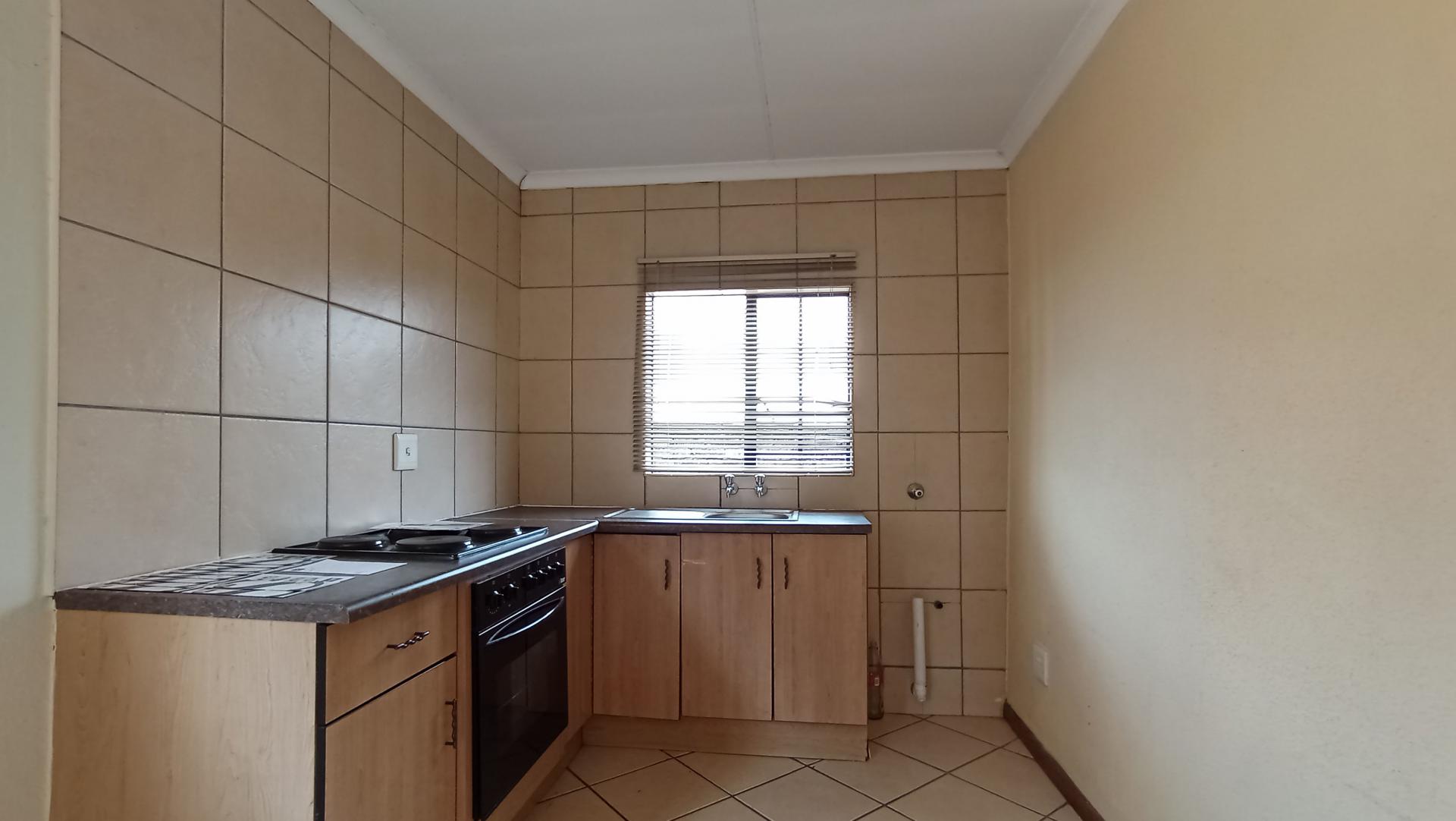 Kitchen - 5 square meters of property in Philip Nel Park
