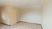 Lounges - 16 square meters of property in Philip Nel Park