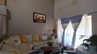 Lounges - 13 square meters of property in Northwold