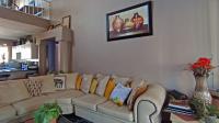 Lounges - 13 square meters of property in Northwold