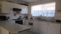 Kitchen - 10 square meters of property in Mindalore